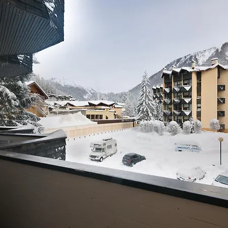 Grand Roc - Ancolies 127 Kercham Chamonix